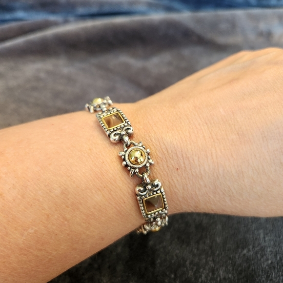 Premier Designs Jewelry - Vintage Premier Designs Elegant Silver and Gold Tone Bracelet 7 1/2" long